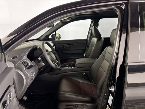 New 2026 Honda Ridgeline Black Edition image 11