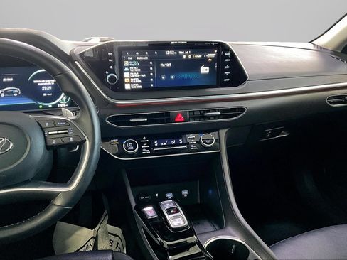 Used 2023 Hyundai Sonata Limited FWD image 5