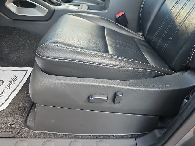 Used 2022 Nissan Frontier SV w/ SV Premium Package AWD/4WD image 16