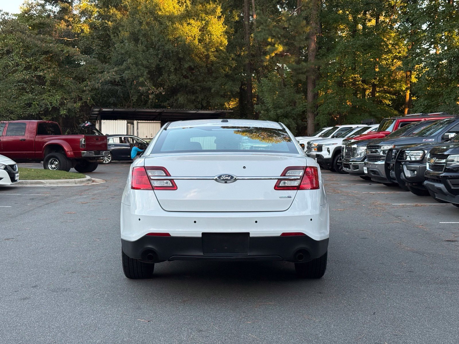 Used 2017 Ford Taurus Police Interceptor AWD image 6