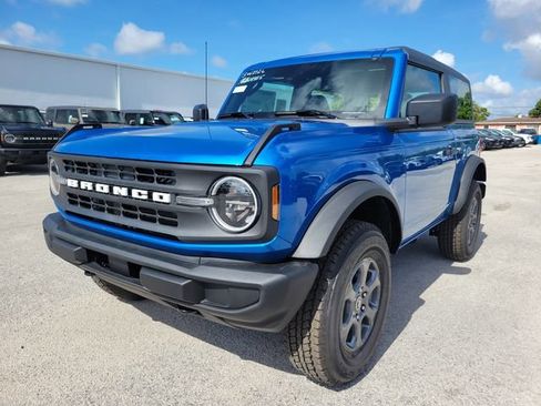 New 2026 Ford Bronco 2-Door AWD/4WD image 3