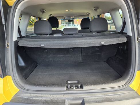 Used 2014 Kia Soul + image 20