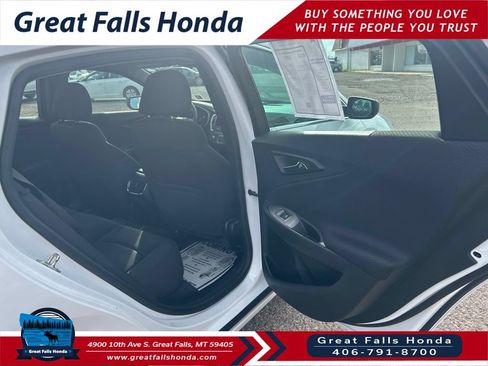 Used 2022 Chevrolet Malibu LT FWD image 24