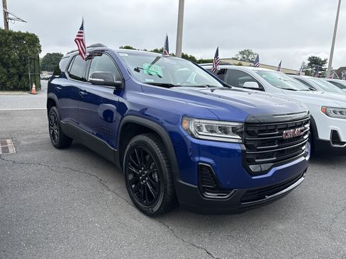 Certified 2023 GMC Acadia SLE w/ Driver Convenience Package image 5