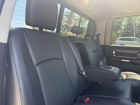 Used 2018 RAM 1500 Laramie w/ Convenience Group AWD/4WD image 47