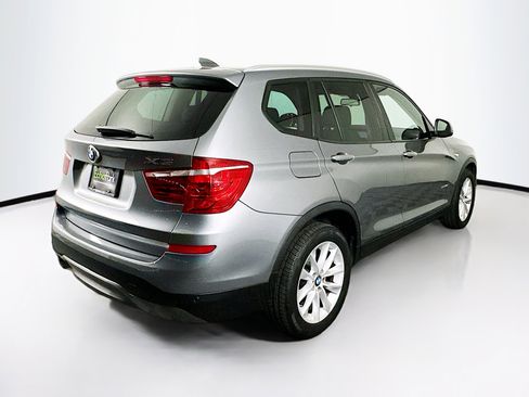 Used 2017 BMW X3 xDrive28i image 9