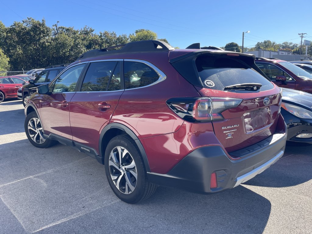 Used 2022 Subaru Outback Limited AWD/4WD image 4
