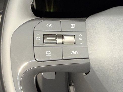 New 2026 Kia EV9 Land w/ Nightfall Edition Package image 10