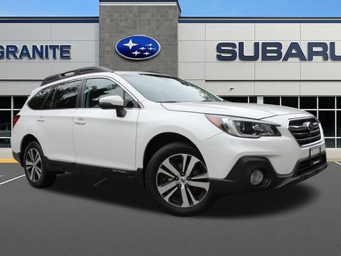 Used 2018 Subaru Outback 2.5i Limited AWD/4WD image 3