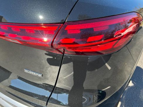 Certified 2025 Audi Q5 Premium Plus w/ Premium Plus image 10