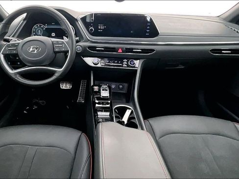 Used 2022 Hyundai Sonata SEL Plus w/ Cargo Package image 18