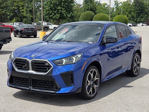 Used 2025 BMW X2 M35i AWD/4WD image 2