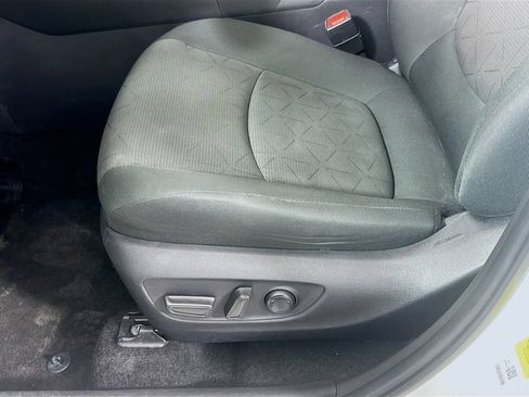 Certified 2024 Toyota RAV4 XLE FWD image 19