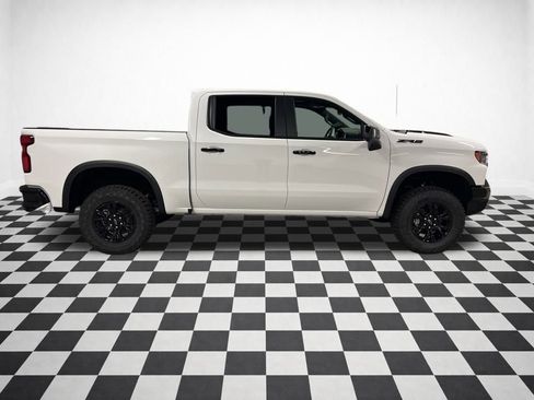 New 2026 Chevrolet Silverado 1500 ZR2 w/ Dark Appearance Package image 2