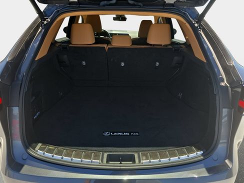 Used 2024 Lexus NX 250 FWD w/ Towing Package (2000 Lbs) image 16