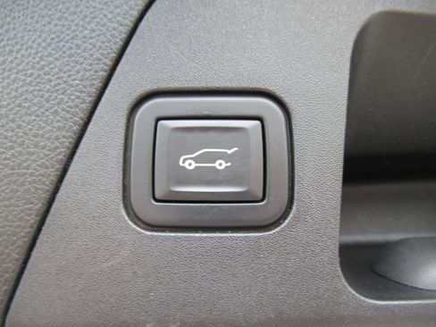 Used 2020 Buick Envision Premium w/ Driver Confidence Package AWD/4WD image 37