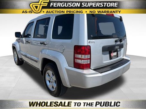 Used 2011 Jeep Liberty Sport RWD image 5
