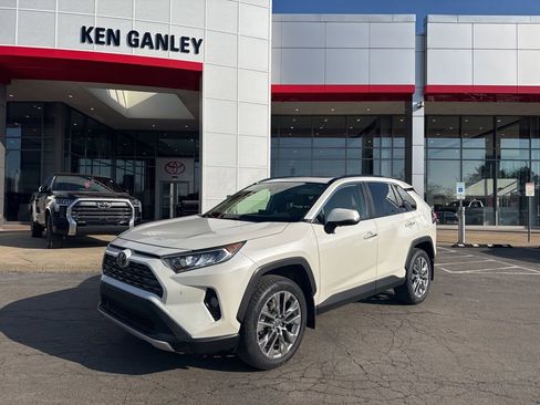 Used 2019 Toyota RAV4 Limited w/ All Weather Liner Package image 1