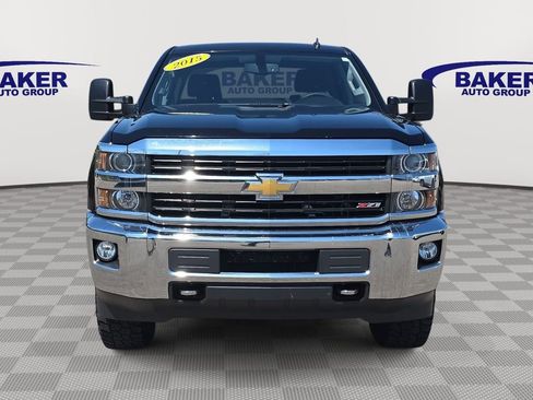 Used 2015 Chevrolet Silverado 2500 LT w/ LT Convenience Package AWD/4WD image 2