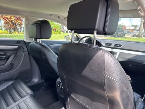 Used 2015 Volkswagen CC Sport image 15