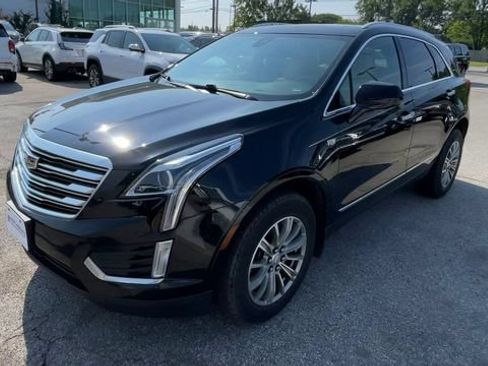 Used 2018 Cadillac XT5 Luxury w/ Driver Awareness Package FWD image 6