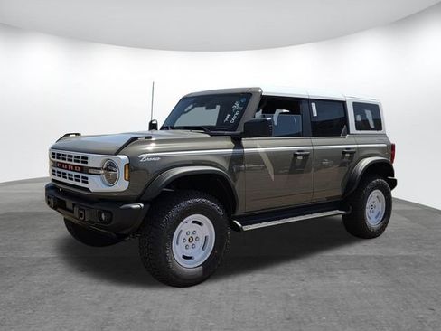 New 2026 Ford Bronco Heritage Edition AWD/4WD image 4