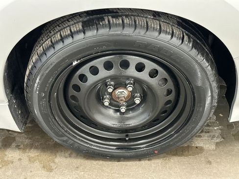 Used 2020 Nissan Leaf SV Plus w/ SV All Weather Package image 5