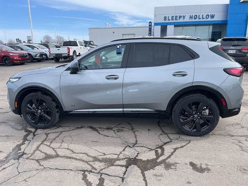 Used 2025 Buick Envision Sport Touring image 8