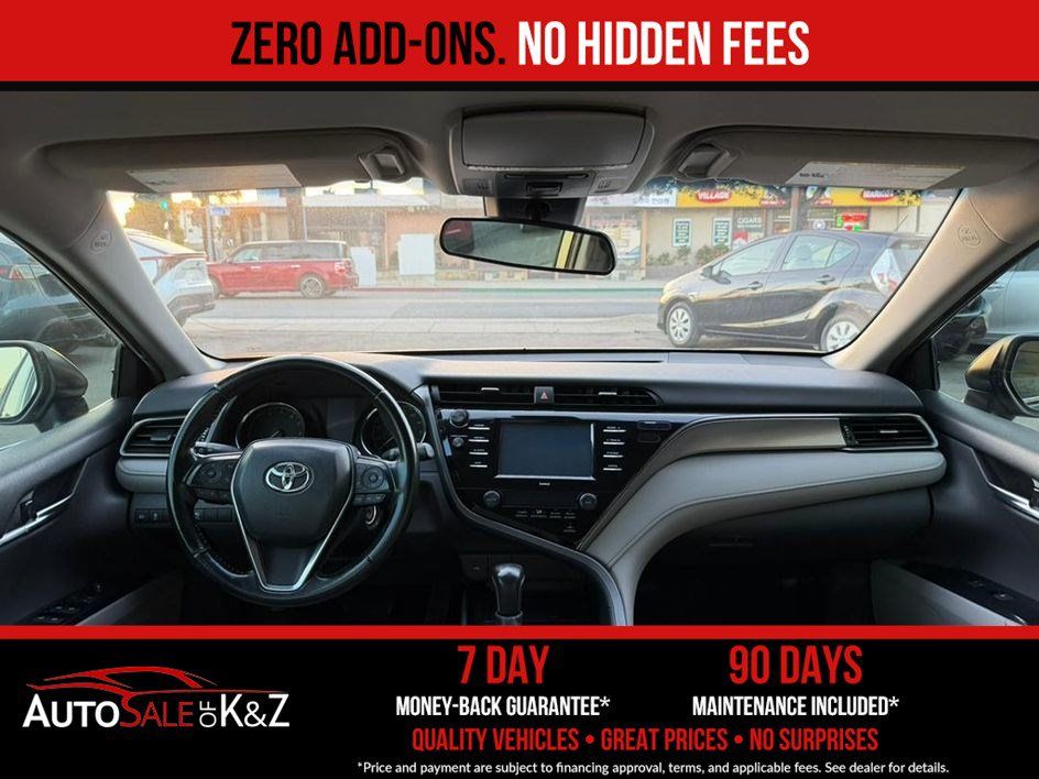 Used 2020 Toyota Camry SE FWD image 28