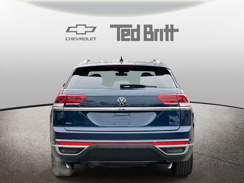 Used 2023 Volkswagen Atlas Cross Sport SEL image 5