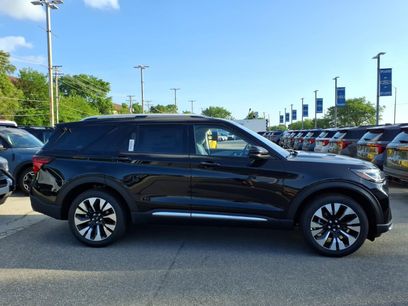 New 2026 Ford Explorer Platinum w/ LUX Leather Package