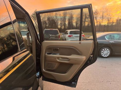 Used 2007 Honda Pilot EX-L image 16