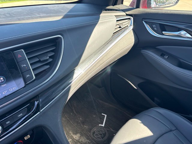 Used 2023 Buick Enclave Essence w/ Experience Buick Package AWD/4WD image 35
