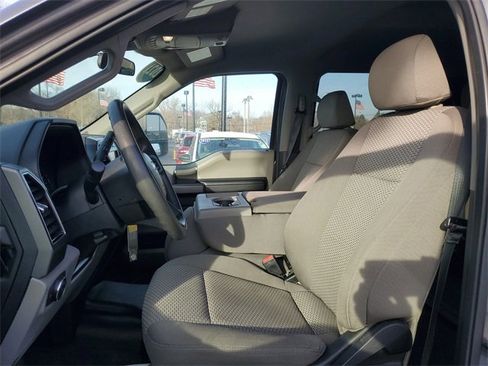 Certified 2021 Ford F350 XLT w/ Tremor Off-Road Package image 12