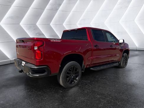 Used 2021 Chevrolet Silverado 1500 LT Trail Boss w/ Bed Protection Package AWD/4WD image 4