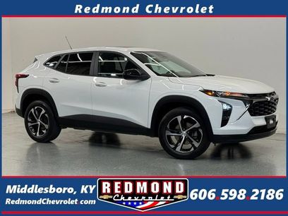 Used 2025 Chevrolet Trax RS w/ Sunroof Package