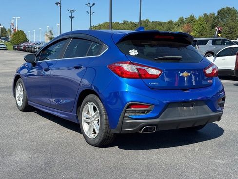 Used 2017 Chevrolet Cruze LT image 5