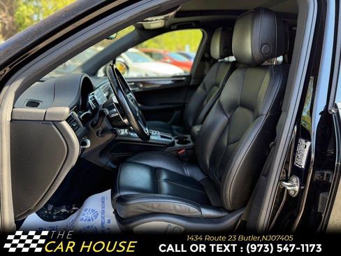 Used 2018 Porsche Macan S image 15