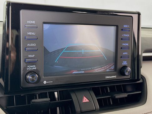 Certified 2022 Toyota RAV4 XLE AWD/4WD image 16
