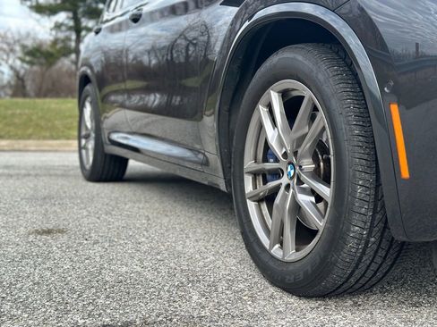 Used 2021 BMW X3 M40i w/ Premium Package image 9