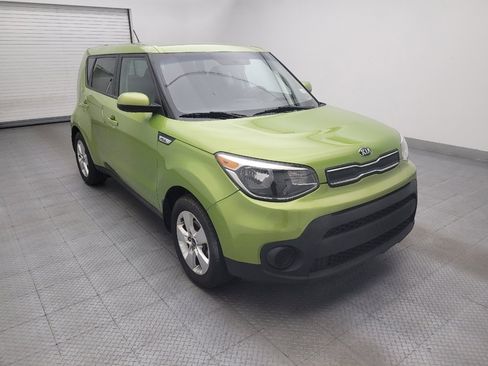 Used 2017 Kia Soul FWD image 13