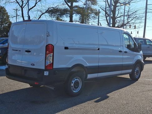 New 2026 Ford Transit 150 Low Roof w/ Load Area Protection Package RWD image 7