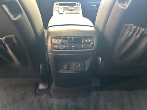 Used 2024 Hyundai Palisade Calligraphy AWD/4WD image 28