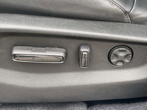 Used 2022 Honda CR-V EX-L image 17