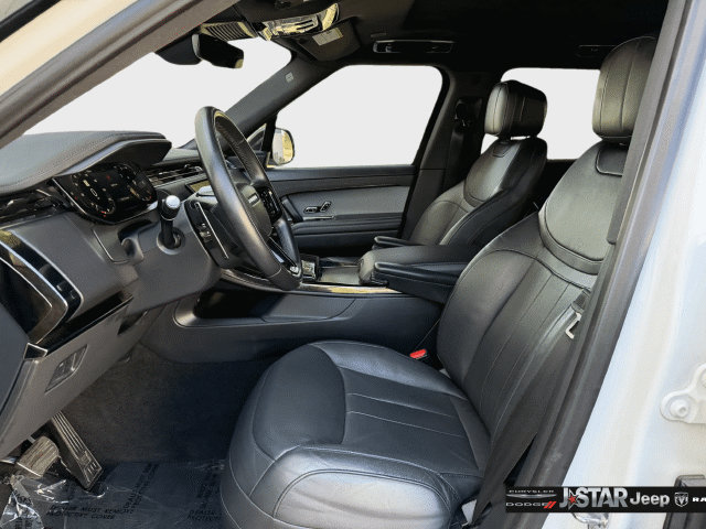 Used 2024 Land Rover Range Rover Sport Dynamic SE AWD/4WD image 9