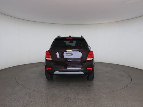 Used 2022 Chevrolet Trax LT w/ Driver Confidence Package AWD/4WD image 15