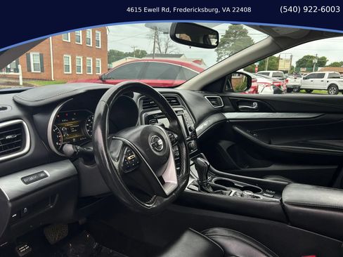 Used 2017 Nissan Maxima 3.5 SV FWD image 11