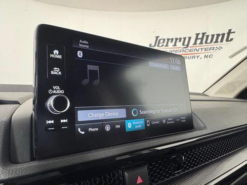 Used 2025 Honda CR-V EX-L image 23