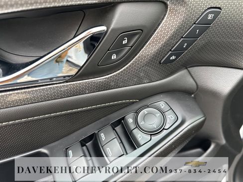 Used 2023 Chevrolet Traverse Premier w/ Redline Edition image 10