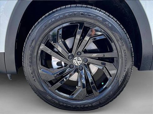Used 2022 Volkswagen Atlas SE FWD image 10